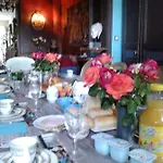 Chambres D'hotes Intra Muros Bed & Breakfast