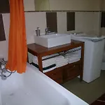 Chambres D'hotes Intra Muros Bed & Breakfast 2*