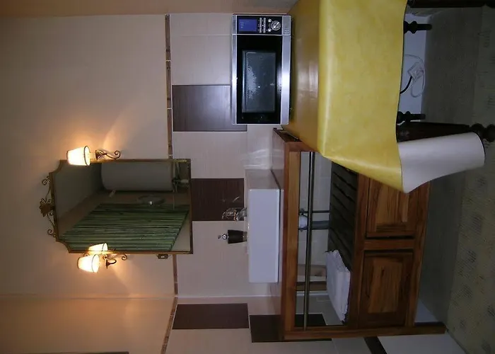 Chambres D'hotes Intra Muros Oda ve Kahvaltı 2*